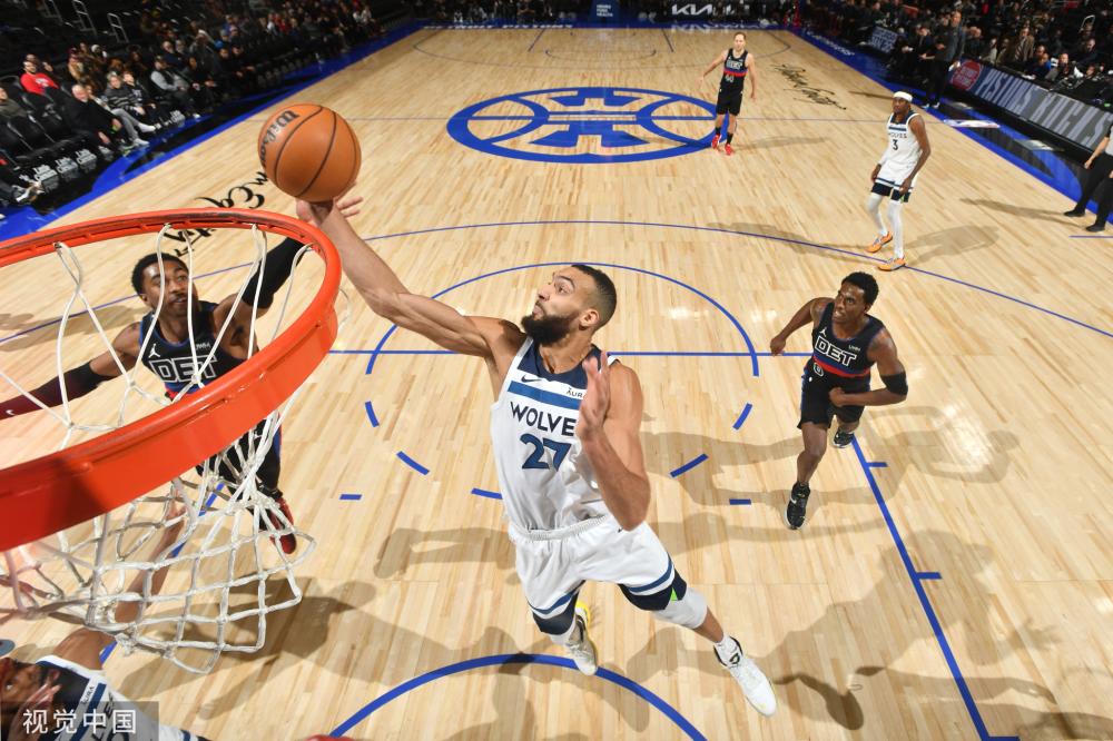 了极高的效 了极高的效